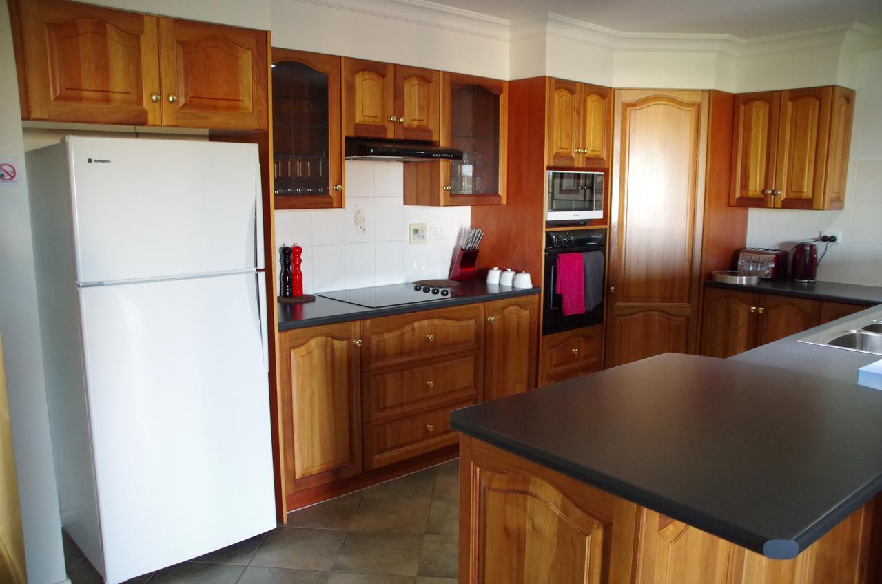 Marina Park View Villa Port Lincoln Exterior photo